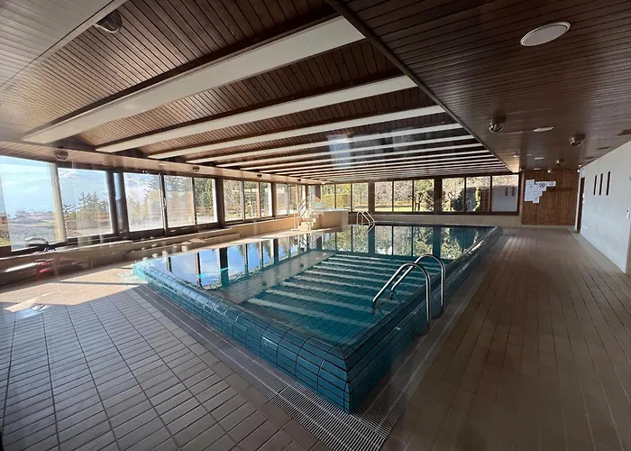 Terrasse Des Alpes 2005 *